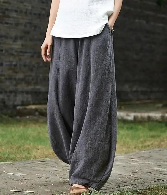 The Artisan Cotton-Linen Balloon Pant: High-Waist Tapered Bloomers